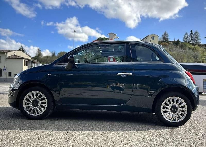 Usata Fiat 500 Lounge 69 CV (50 kW) 2017 Blu/azzurro Utilitaria
