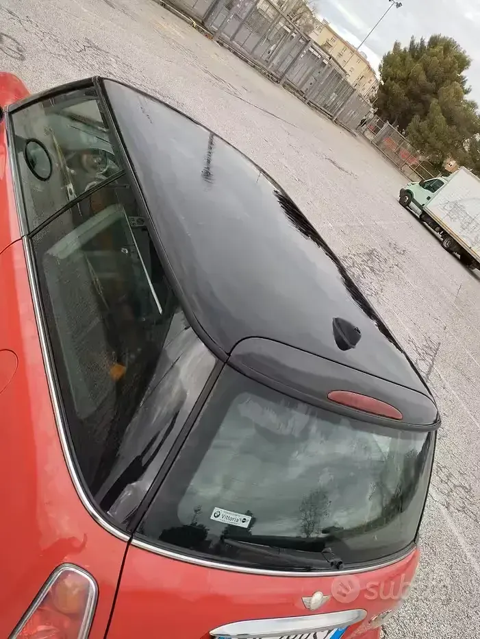 Usata Mini One D 88 CV (64 kW) 2006 Rosso Utilitaria