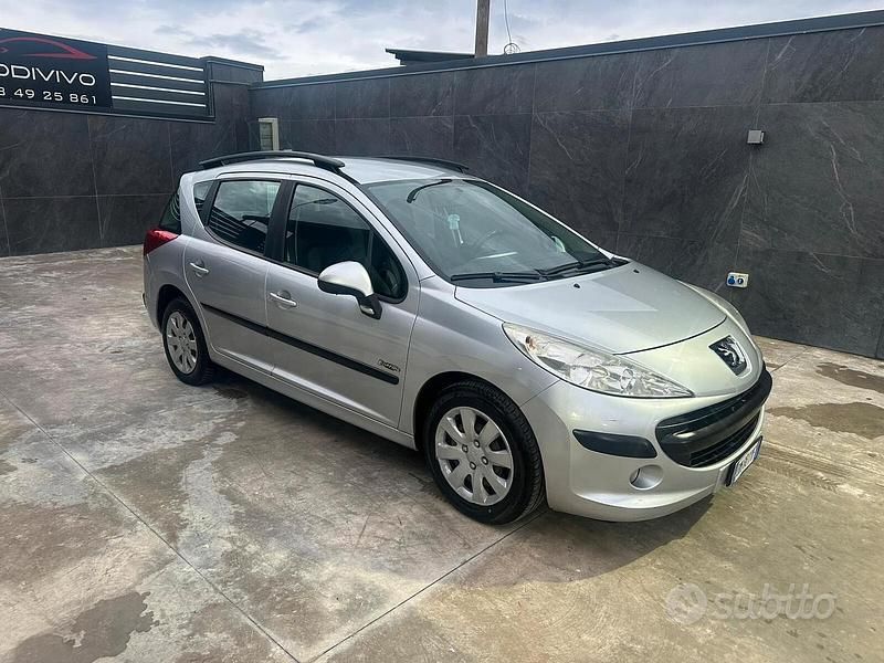 Usata Peugeot 207 95 CV (69 kW) 2008 Grigio Station wagon
