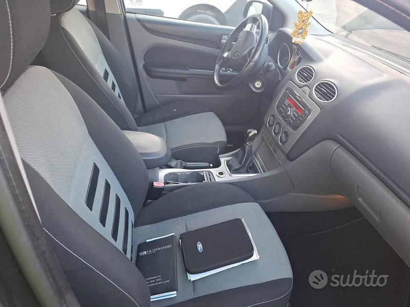 Usata Ford Focus 110 CV (80 kW) 2010 Station wagon