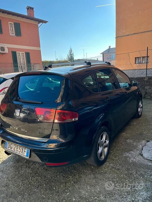 Usata Seat Altea XL 105 CV (77 kW) 2006 Nero Monovolume