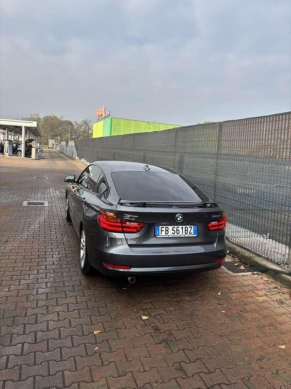 Usata BMW 320 Gran Turismo 194 CV (142 kW) 2015 Berlina