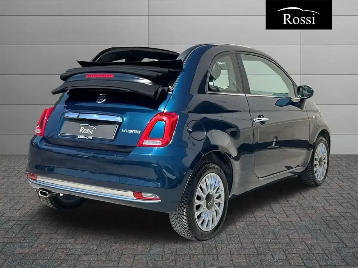 Usata Fiat 500C Dolcevita 69 CV (50 kW) 2024 Blu metallizzato Cabrio