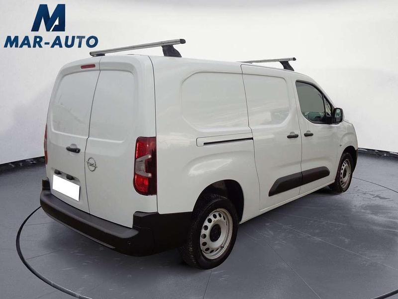Usata Opel Combo Edition 101 CV (74 kW) 2021 Bianco Monovolume