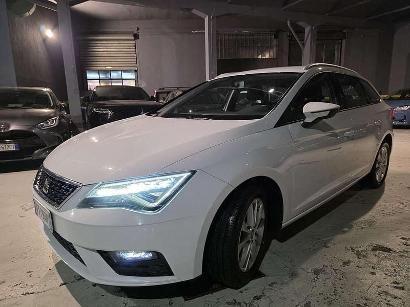 Bianco Usata 2019 Seat Leon ST Business Station wagon | 10.800 € (Buon prezzo) - Immagine 1/4
