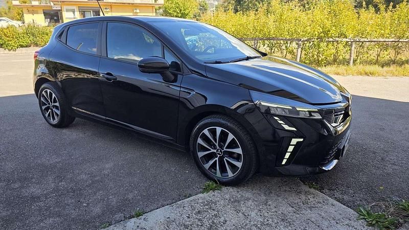 Usata Mitsubishi Colt Invite 91 CV (66 kW) 2024 Utilitaria