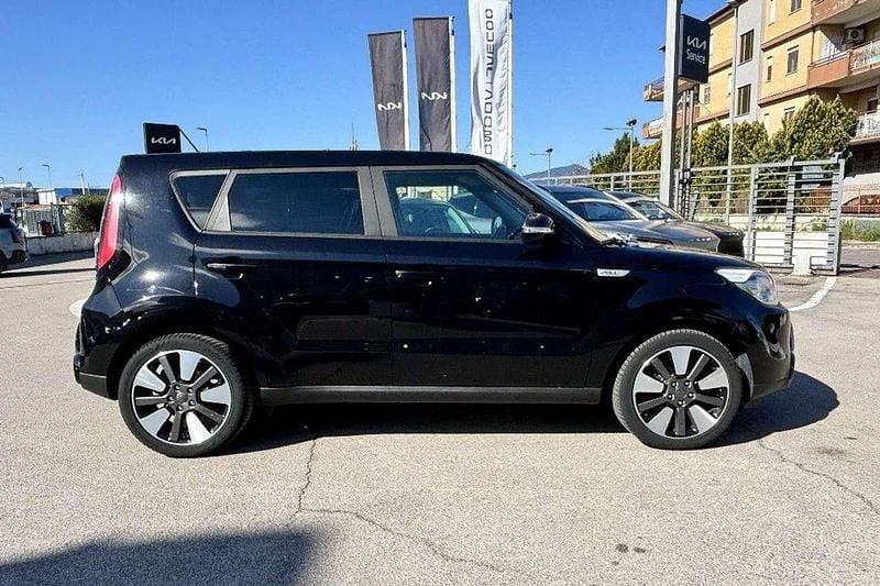 Usata Kia Soul 128 CV (94 kW) 2016 Nero SUV