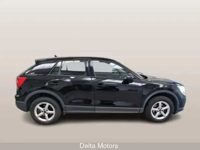 Usata Audi Q2 Business 116 CV (85 kW) 2021 Nero SUV