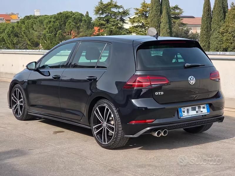 Usata VW Golf VII GTD 184 CV (135 kW) 2018 Nero Berlina