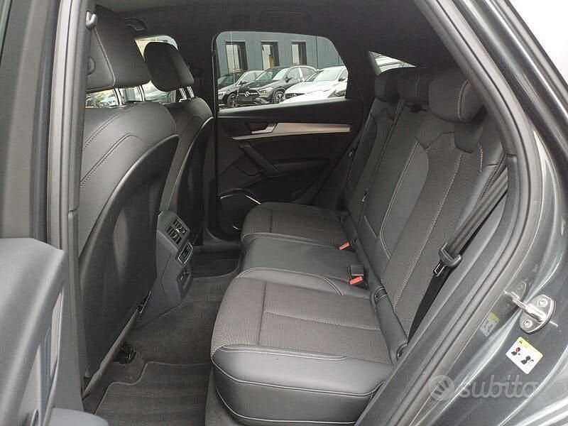 Usata Audi Q5 Sportback S-line plus 204 CV (150 kW) 2024 Grigio SUV