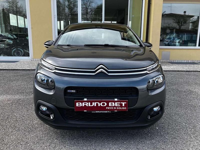 Begagnad Citroën C3 PureTech 110 HK (80 kW) 2017 Grå Sedan