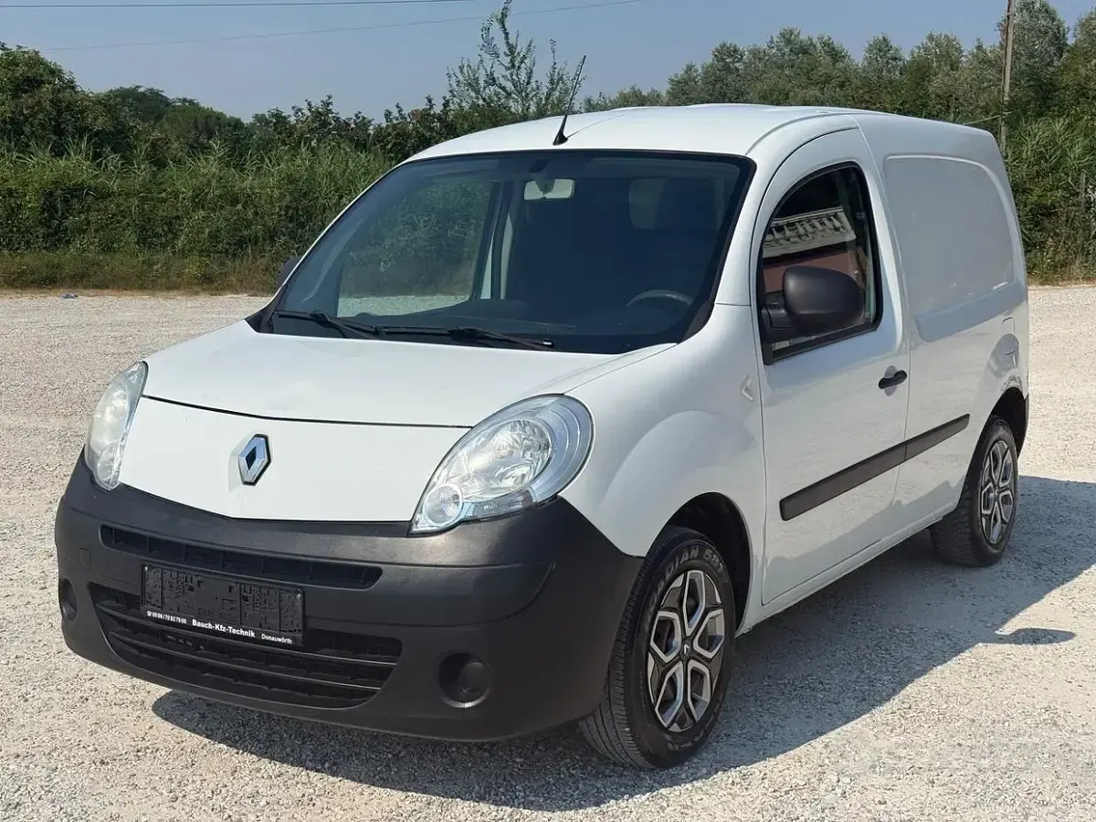 Usata Renault Kangoo 90 CV (66 kW) 2014 Bianco Monovolume