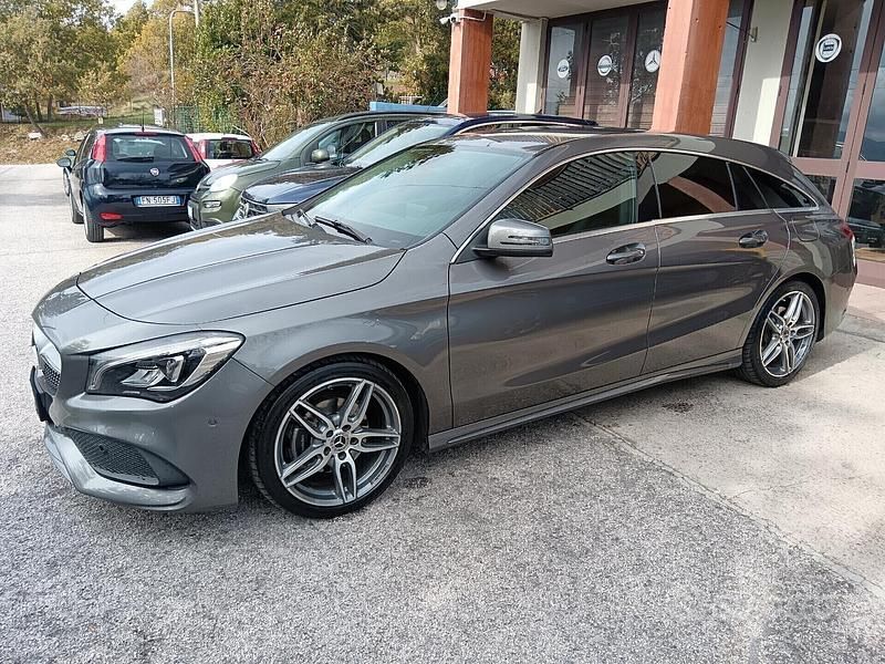 Usata Mercedes CLA200 136 CV (100 kW) 2018 Grigio Station wagon