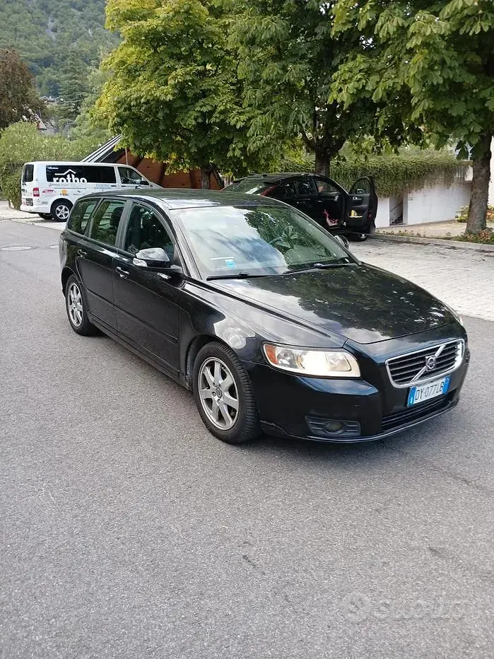 Usata Volvo V50 136 CV (100 kW) 2010 Station wagon