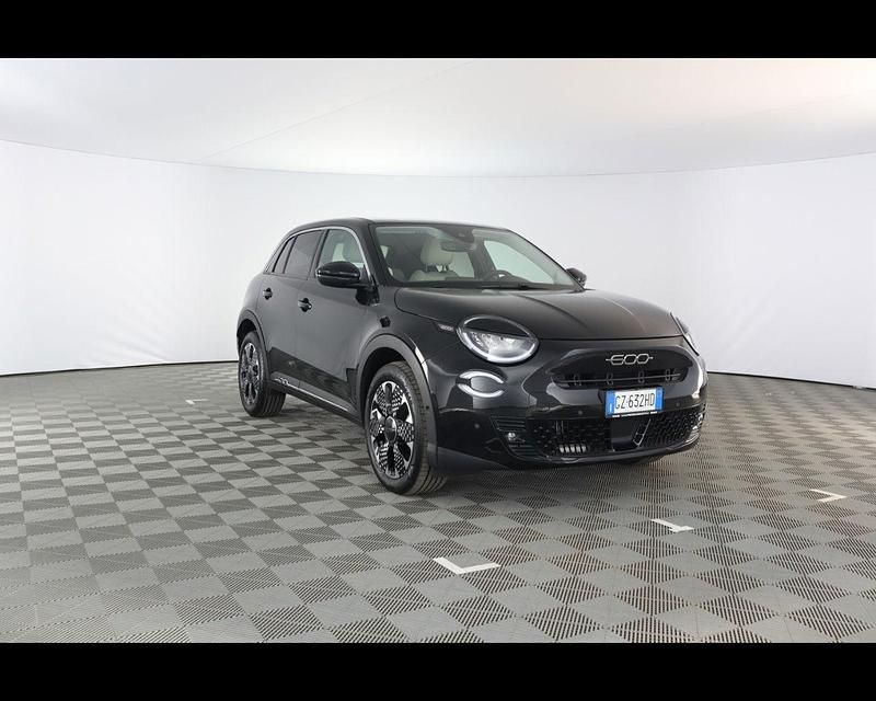 Usata Fiat 600 La Prima 100 CV (73 kW) 2025 Nero cinema SUV