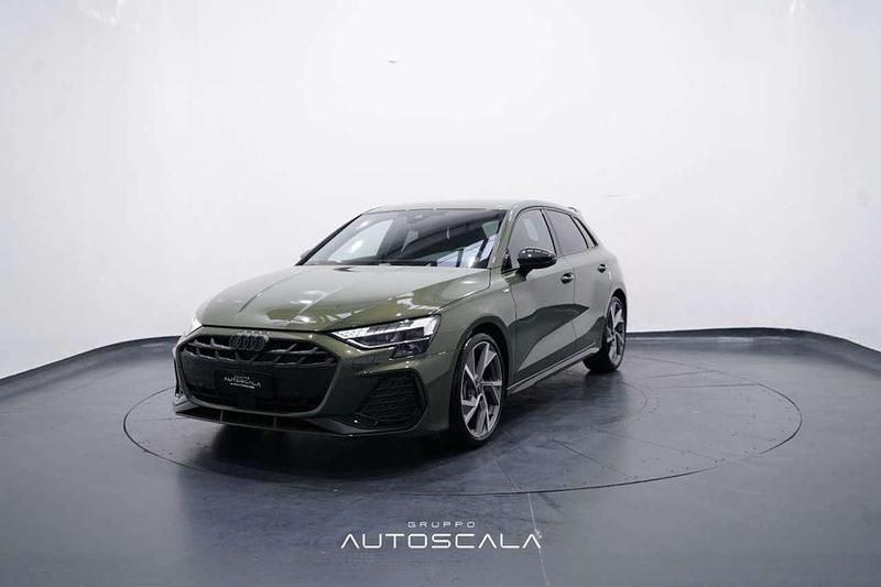 Verde district Nuova 2025 Audi A3 S-Line Tre volumi | 43.990 € (Cara) - Immagine 1/4