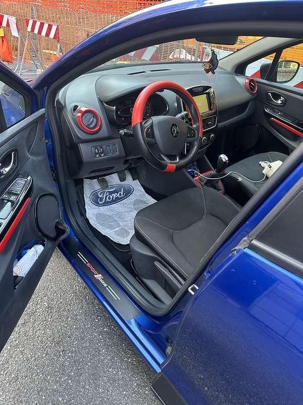 Second-hand Renault Clio IV 95 CP (69 kW) 2018 Berlinǎ