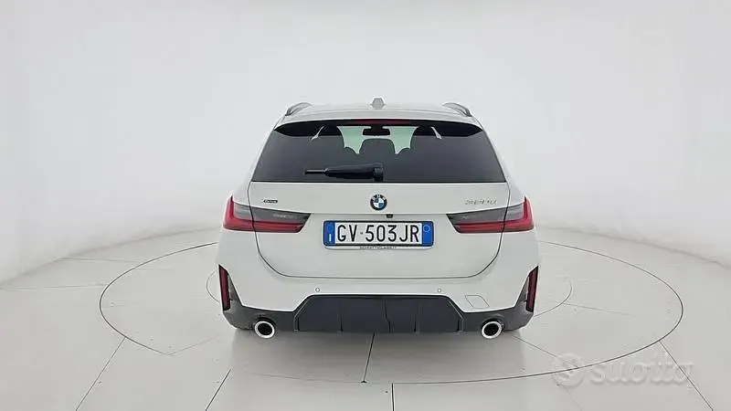 Occasion BMW 320e Comfort Edition 190 PK (139 kW) 2024 Wit Stationwagen