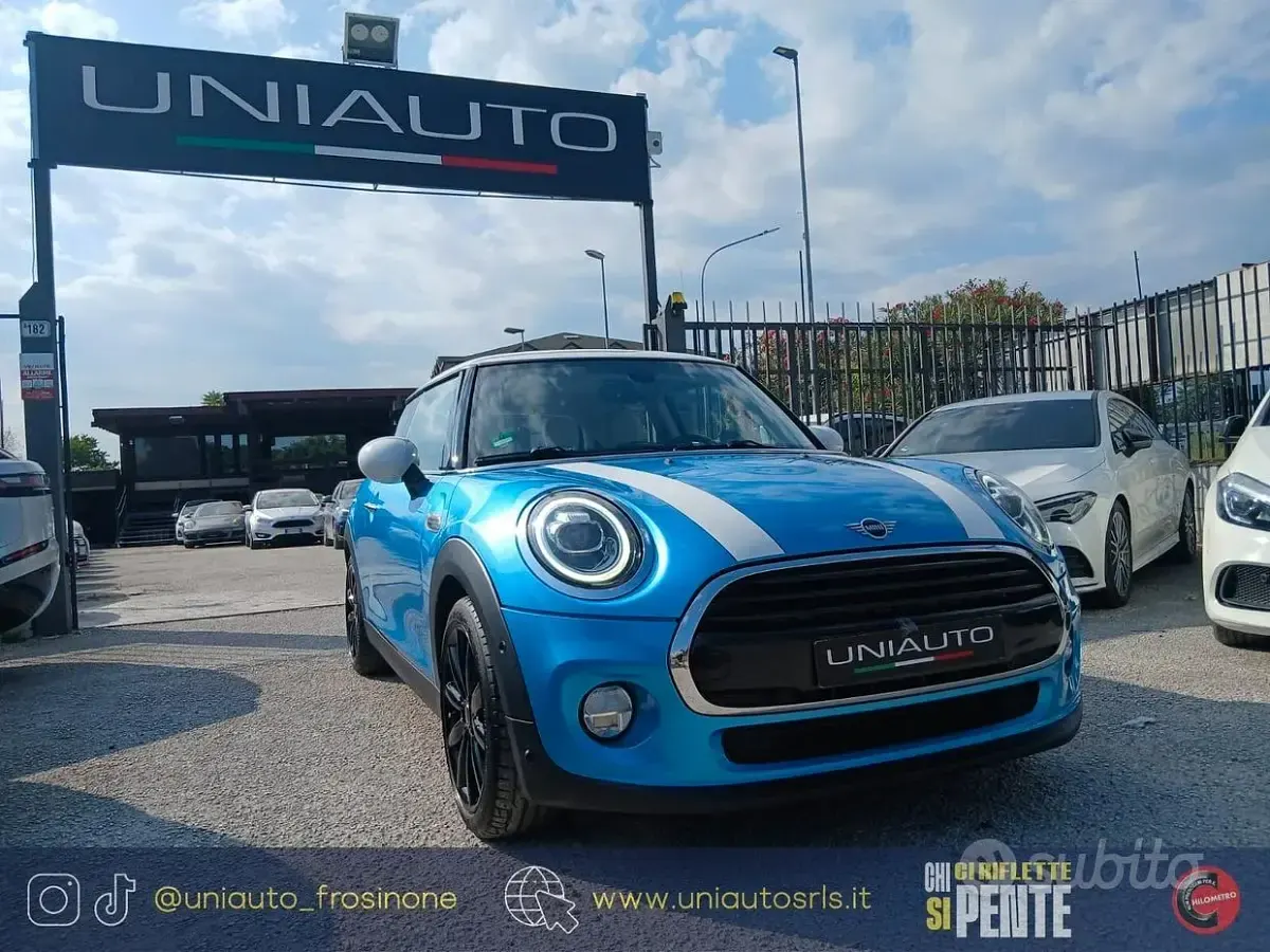 Usata Mini One D 116 CV (85 kW) 2018 Blu Utilitaria