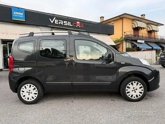 Usata Fiat Qubo Dynamic 69 CV (50 kW) 2010 Grigio Monovolume