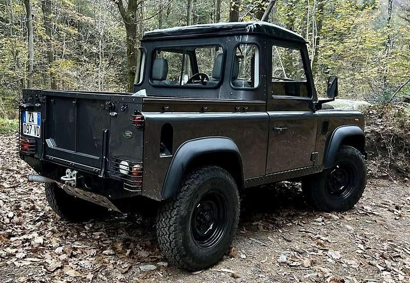 Usata Land Rover Defender 113 CV (83 kW) 2005 Pick-up