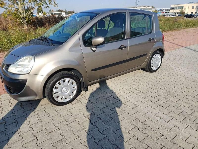 Other Usata 2008 Renault Modus Dynamique Monovolume | 3300 € (Buon prezzo) - Immagine 1/4