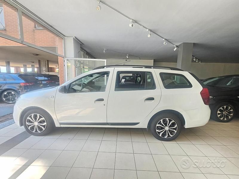 Usata Dacia Logan MCV 75 CV (55 kW) 2017 Bianco Station wagon