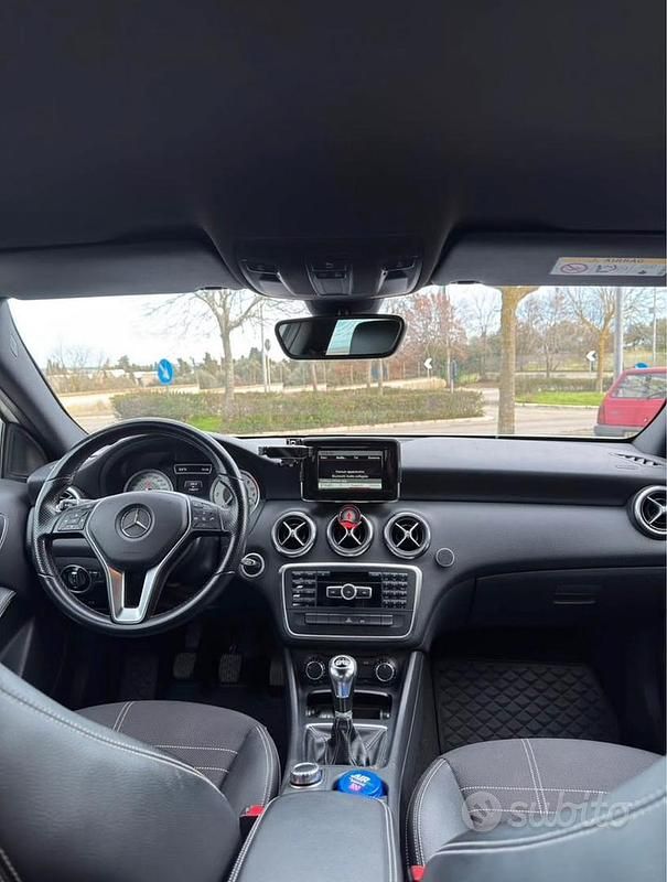 Usata Mercedes A180 Executive 110 CV (80 kW) 2014 Bianco Berlina