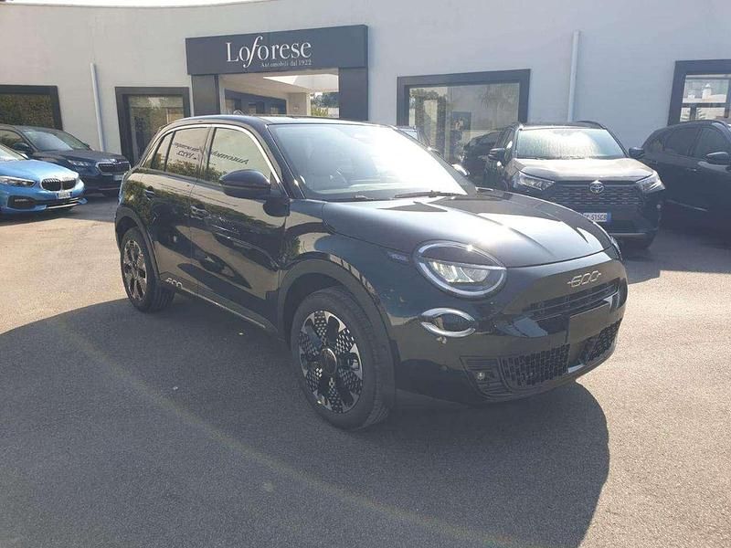 Nuova Fiat 600 La Prima 101 CV (74 kW) 2026 Nero SUV