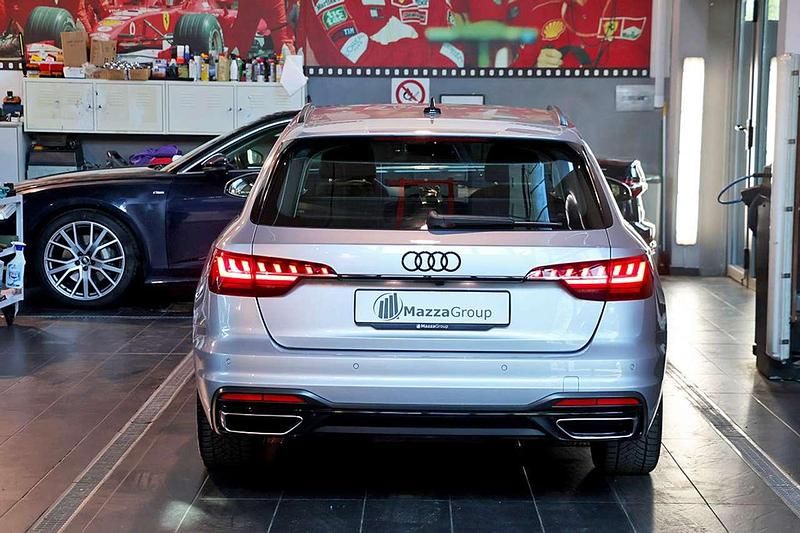 Usata Audi A4 Advanced Plus 163 CV (119 kW) 2024 Argento Station wagon