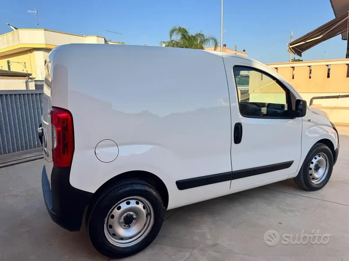 Usata Fiat Fiorino 95 CV (69 kW) 2022 Bianco Monovolume