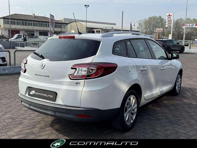 Usata Renault Mégane GrandTour LIMITED 110 CV (80 kW) 2016 Grigio Station wagon