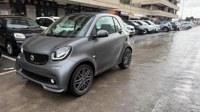 Usata Smart ForTwo Coupé Brabus 90 CV (66 kW) 2018 Grigio Coupé