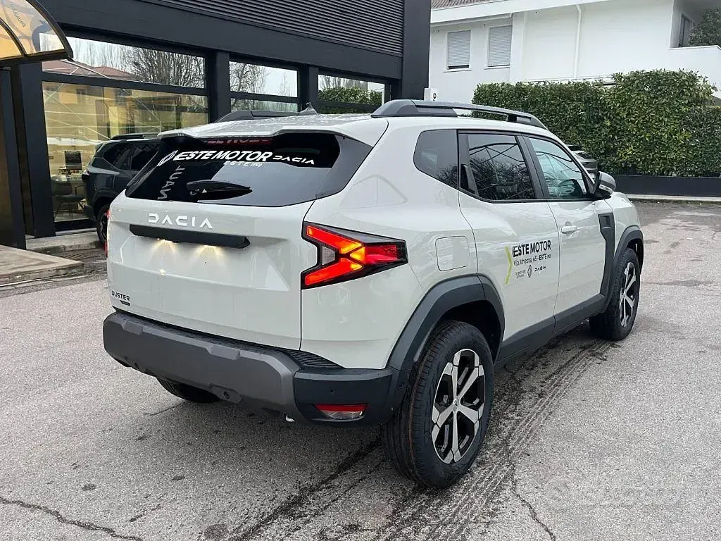 Nuova Dacia Duster Journey 155 CV (114 kW) 2026 Grigio SUV