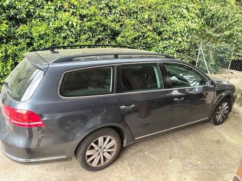 Usata VW Passat 140 CV (102 kW) 2014 Grigio Station wagon
