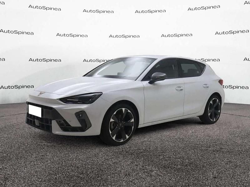 Usata Cupra Leon 150 CV (110 kW) 2025 Bianco Utilitaria