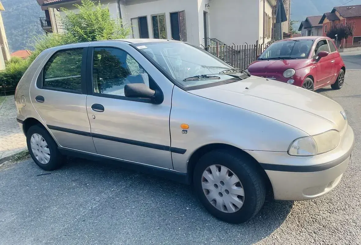 Usata Fiat Palio 68 CV (50 kW) 2000 Berlina