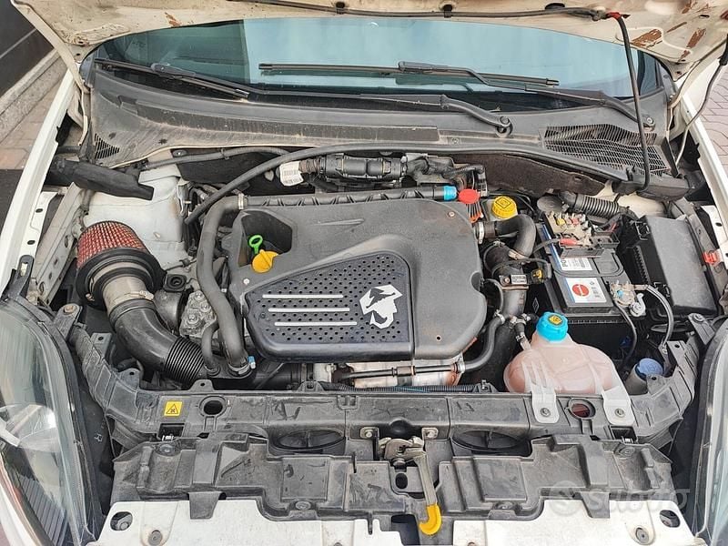 Usata Abarth Grande Punto 154 CV (113 kW) 2008 Bianco Utilitaria