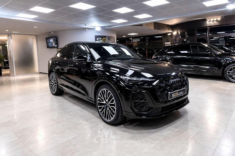 Nuova Audi Q5 S-Line 204 CV (150 kW) 2026 Nero mito metallizzato SUV