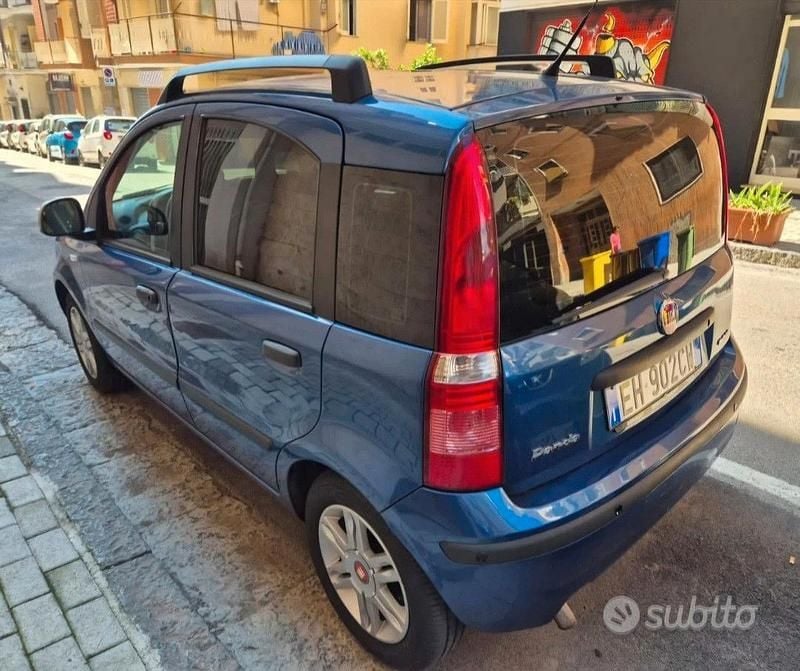 Usata Fiat Panda 75 CV (55 kW) 2011 Blu Utilitaria