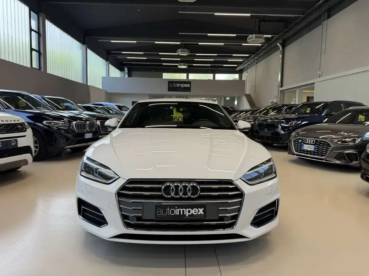 Usata Audi A5 Sport 190 CV (139 kW) 2017 Bianco Coupé