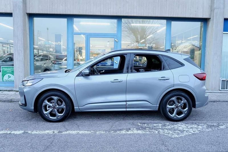 Usata Ford Kuga ST-Line 151 CV (111 kW) 2025 Grigio SUV