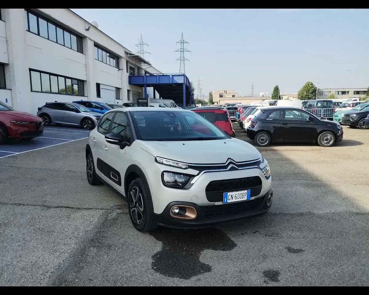 Usata Citroën C3 PureTech 83 CV (61 kW) 2023 Beige Utilitaria