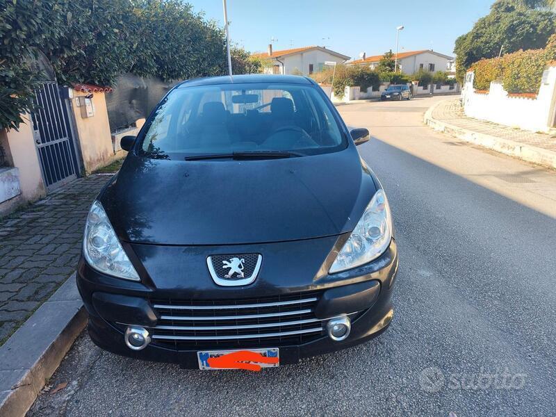 Usato 2007 Peugeot 307 1.6 Diesel 109 CV (1.790 €)