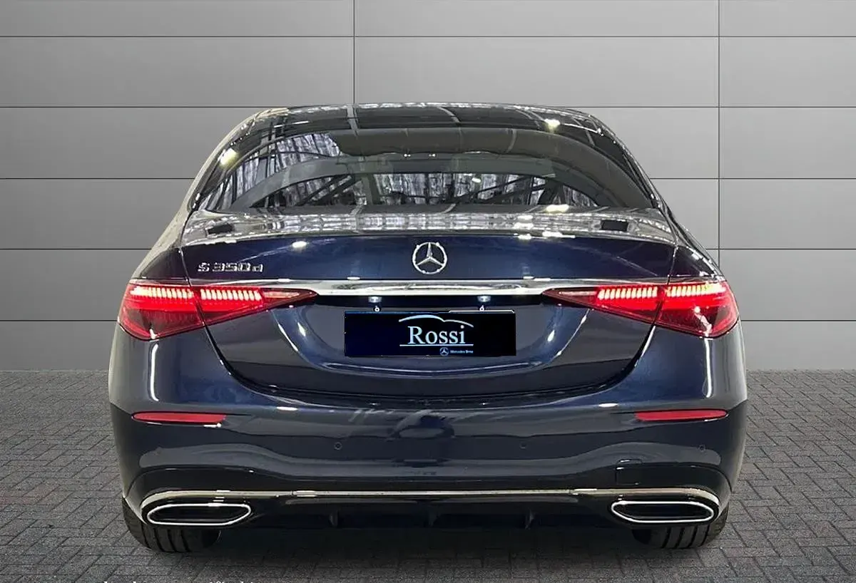 Usata Mercedes S350 Premium 313 CV (230 kW) 2025 Blu metallizzato Berlina