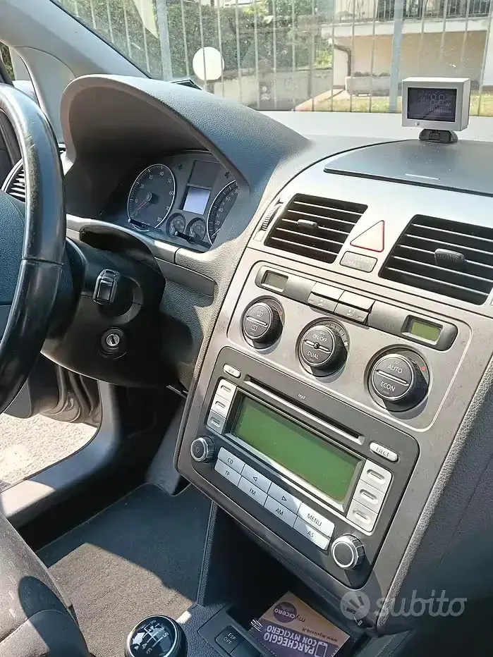 Usata VW Touran 140 CV (102 kW) 2005 Monovolume