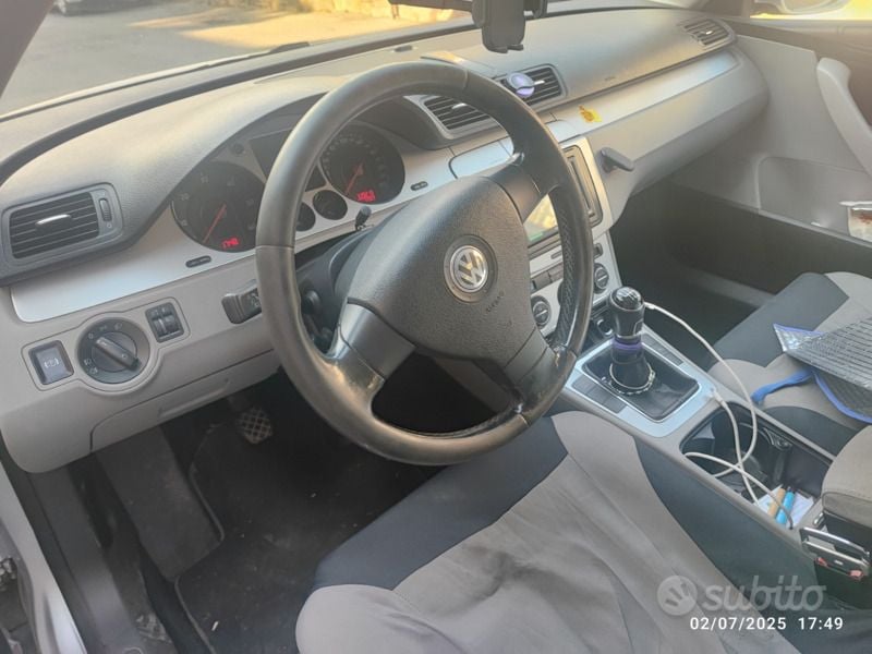 Usata VW Passat 150 CV (110 kW) 2008 Grigio Berlina