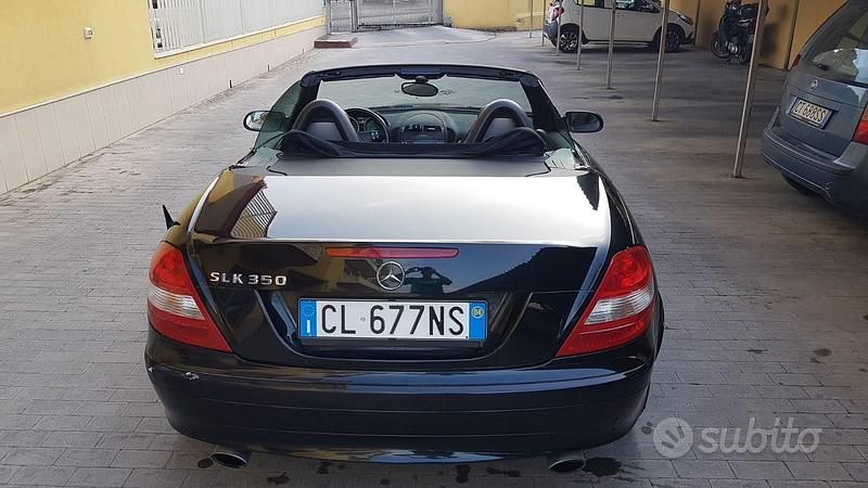 Usata Mercedes SLK350 272 CV (200 kW) 2004 Nero Cabrio