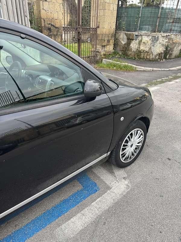 Usata Lancia Ypsilon 60 CV (44 kW) 2007 Utilitaria