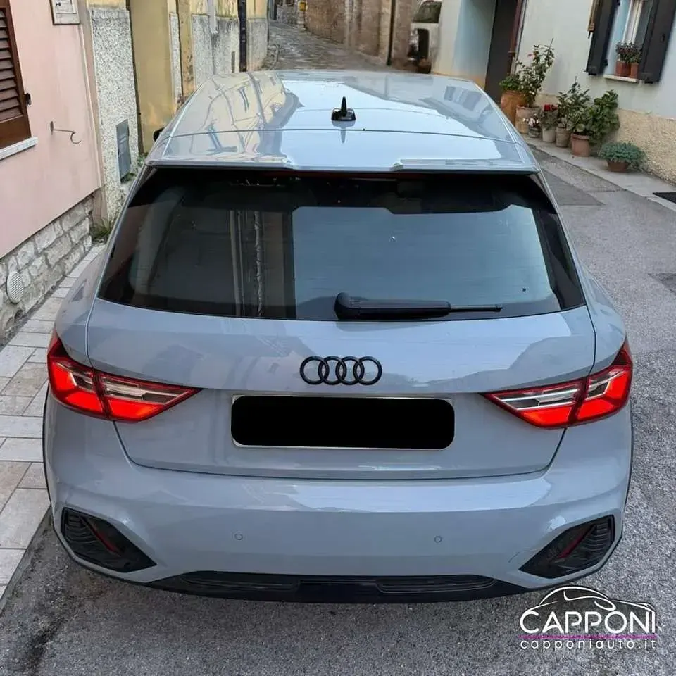 Usata Audi A1 150 CV (110 kW) 2020 Grigio SUV